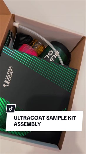 🇬🇧 Putting together one of our ULTRACOAT sample kits — the perfect way to experience professional detailing products before committing to full-size bottles. 🇬🇧 Each kit is designed to give detailers and enthusiasts a real feel for the performance and quality behind the ULTRACOAT range. Inside the kit: 🔹 100ml Shampoo – A safe, effective wash designed to lift dirt while protecting existing coatings. 🔹 100ml Master Pre Wash – A powerful pre-wash formula that helps break down traffic film and