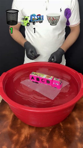 Don’t Blink!😱Tissue Paper vs Toy Will It Sink or Float? Real Water Experiment with Surprising Result
