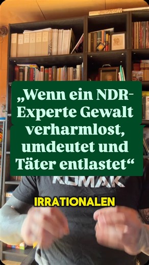 Gewalt ist kein Kommunikationsproblem Gewalt im ÖPNV entsteht nicht durch fehlende Empathie des Personals. Sie entsteht durch enthemmtes, normbrechendes Täterhandeln. Wer Gewalt als Kommunikations- oder Empathieproblem framet, betreibt Täter-Opfer-Umkehr und verschiebt Verantwortung. Interkulturelle Kompetenz ist kein Gewaltschutz. Empathie ersetzt keine Ordnung, keine Sanktion und keine Sicherheitsstruktur. Disclaimer: Die zitierte Aussage eines NDR-Experten bezog sich nicht auf den konkreten t