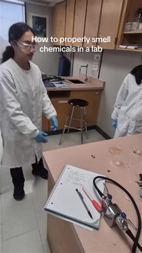 Estérification lab 😛 #lab #chem #fyp