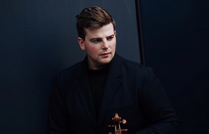 NEW TO YOUTUBE | Chad Hoopes Performs Mendelssohn's Violin Concerto
