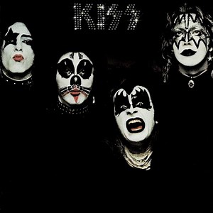 Kiss - Kiss