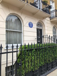 Aneurin 'Nye' Bevan 1897-1960 and Jennie Lee 1904-1988 Politicians lived here 1944-1954