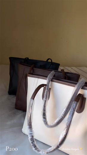 Stylish Everyday Tote Bag Available for P200