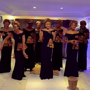 931K views · 14K reactions | Nous mettons à votre disposition des hôtesses qualifiées et adaptées pour l’accueil et l’installation des invités lors de vos événements. .Nous vous proposons cette tenue. WhatsApp: +225 0702753955. #hotesse #hotesses #hotesseaccueil #kaïs_events #hotesseevenementiel #cotedivoire . #côtedivoire | KAÏS Events | Facebook