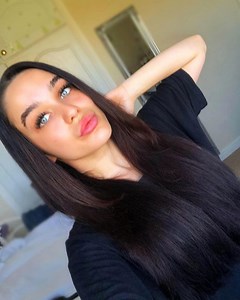 1M views · 724 reactions | ¿De la cama al escritorio a teletrabajar directamente? Arregla tu pelo en menos de 5 minutos con nuestro cepillo eléctrico #ghdglide ✨ ¡Ya no tendrás excusa para no encender la cam en tu próxima reunión de trabajo!  ghd sophia amor ghd.tm/glide | ghd | Facebook