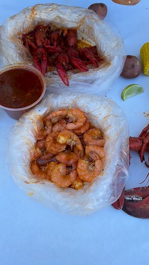 2.7M views · 23K reactions | 呂The Kickin’ Crab戀 Rainy weather ahead! So come on over to your local Kickin’ Crab today! 襤 ____________________ #CajunFlavors #SeafoodDelight #crawfish #shrimp #crab #kingcrablegs #snowcrablegs #lobster #clams #oysters #scampi #noodles #seafood #wings #fries #kickincrab #yelp #yelpla #yelpoc9 #foodie #feedme #foodfeed _____________________ TAG YOUR BUDDY | The Kickin Crab Westminster on Magnolia St. | Facebook