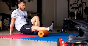 Massage gun vs. foam roller: Which is better for recovery?