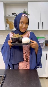 Are you Team forefathers or Team Soft life ? What’s the first swallow you would make when you have your own syinix swallow maker? I made tuwo shinkafa with so much ease no sweat no turning turning 😍 Use my code VFEESA to shop on Jumia and get N5000 off and also use this link https://www.jumia.com.ng/mlp-syinix-store/ when you want to order yours and you might also get a free gift 💝 #syinixswallowmaker #SyinixNigeria | Feesa cooks everyday