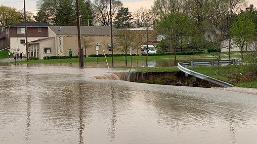Heavy rainfall brings flooding to Big Rapids