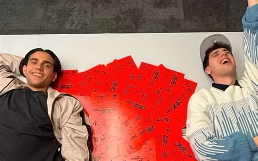 Sanremo 2026 – LDA & Aka7even cantano “Poesie clandestine” - LiveUnict