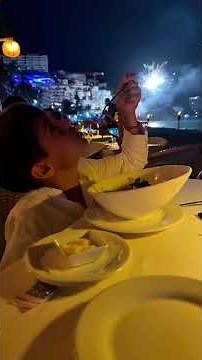 Cena a la orilla del mar 🌊