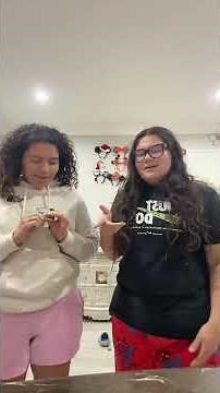 Things we share as sisters 😱😡👊￼