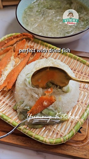 Yummy Kitchen on Instagram: "Ginisang Patola with Misua Recipe – Light and Comforting Filipino Soup Ginisang Patola with Misua is a comforting Filipino soup made with soft sponge gourd (patola), delicate misua noodles, and a savory broth. Perfect for a light yet satisfying meal! #GinisangPatola #MisuaSoup #FilipinoFood #ComfortFood #EasyRecipes #HealthyEating"