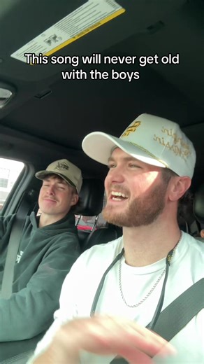 Best Jamming Songs to Enjoy with Friends