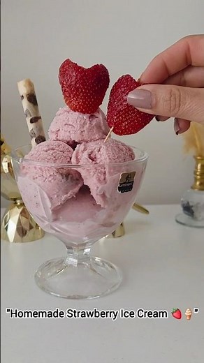 Healthy Strawberry Ice Cream in the Ninja Creami 🍓🍦 (Only 4 Ingredients!)