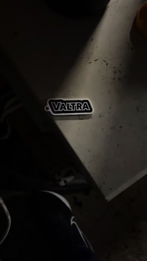 Valtra😎💪🏼🚜#valtra8950 #4u #logo #50kr #valtra