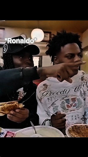 Kai Cenat Pranks Speed With Ronaldo At Waffle House 💀 #kaicenat #ishowspeed #shorts