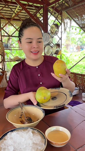 Khám Phá Trái Ngâu: Trải Nghiệm Mukbang Đầu Tiên