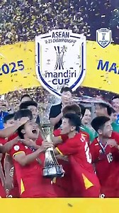Goodnight, Vietnam fans 🇻🇳❤️ #MandiriCup2025 #ASEANU23Championship #ASEANUtdFC | ASEAN United FC
