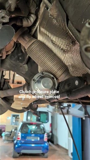 vw gearbox removal process #car #mechanic #gearbox #shortvideo