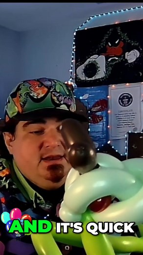 This video showcases the creation of a balloon snake. Watch as it brings smiles and laughter to children and adults alike. A simple creation, endless joy. #BalloonArt #KidsActivities #DIYCrafts #FunProjects #BalloonAnimals | The Balloon Sculptor