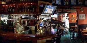 Go for a Dive in Maui: Our Favorite Dive Bars | Maui Now