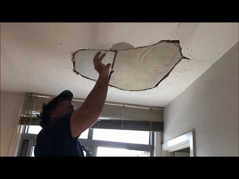 Water Damaged Section of Plaster Ceiling Repair