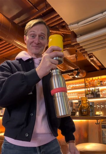 Grab & go… Blink and you’ll miss it! 2in1 🤯 Bottlecup - your reusable water bottle AND detachable… Coffee cup, with hidden lid 👏 Carry less. Enjoy more. You’re always ready to-go! Bottlecup is made from stainless steel and food grade silicone. Lead-free. Double wall vacuum insulated cup AND bottle to keep drinks hot or cold for longer! Silicone cup lid for easy sipping on the go. Similar to a takeaway cup lid. Bottle is 530ml or 18.65oz. Cup is 360ml or 12.65oz. Hey I’m Mark 👋 and alongside m