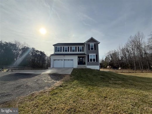 9404 Robert E. Lee Drive, Spotsylvania, VA 22551 - MLS VASP2041580 - Coldwell Banker