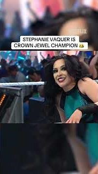 La Primera defeats Tiffany Stratton to claim the Women’s Crown Jewel Championship 👑 #WWECrownJewel
