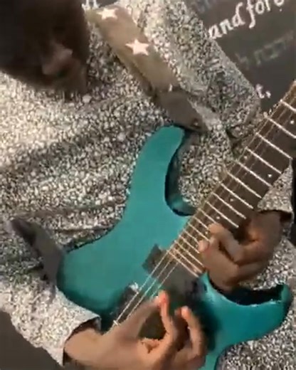 This Soukous Guitar melody sweet ooo #makossa #guitarsolo #seben #makosajam #reelsfacebook | Japstrings guitar