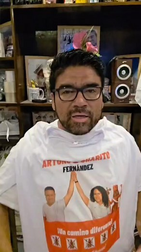 Traiciones y Renuncias de Arturo Fernández