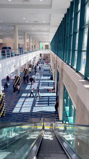 It’s game day and our Legacy volleyball teams are dominating the courts at Clash of Champions. ☝️ At the Y, our youth sports programs keep youth active, teach friendly competition, and introduce healthy practices for life. We believe that building good sportsmanship builds a better future for everyone. Ready to get on the court? Tap the link in bio! #yathletes #legacyvolleyball #ymcasoflo | Greater Hollywood YMCA Family Center | Facebook