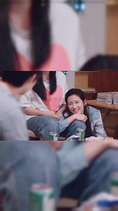 Dưới Tán Cây Có Ngôi Nhà Mái Đỏ — lời bài hát và đoạn nói