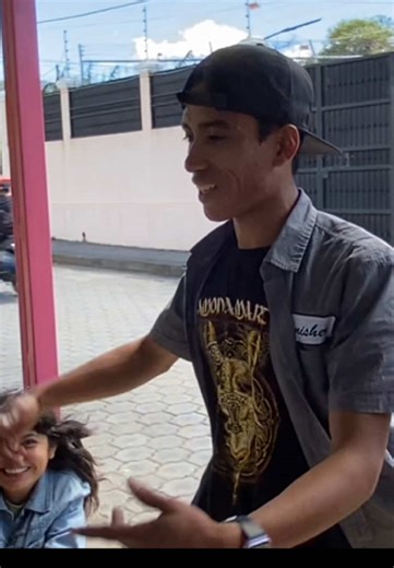 Do santos vs Erwin enfrentaron en primera ronda #freestyle #Jinotega #plaza #Matagalpa #batallasderap