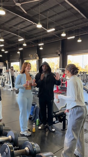 grace marie on Instagram: "How many times yall doing leg day per week ? #fitnesslife #gymrat #legday #liftweights #explore #funny"