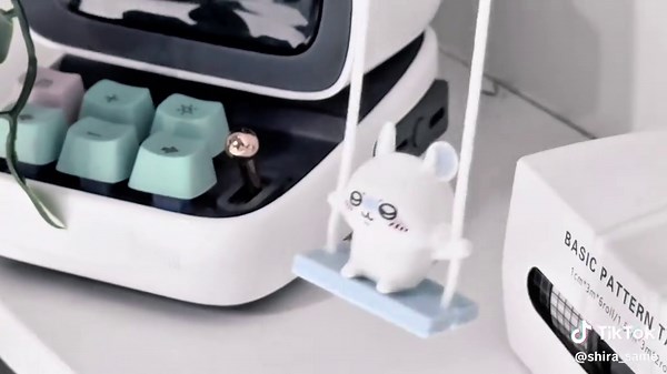 最近のゲーミングデスク事情