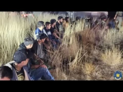 Texas Trucker Busted with 23 Illegals Stuffed into the Cab of His Big Rig [WATCH]