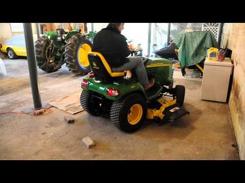 John Deere x595 - First time with a mower attached