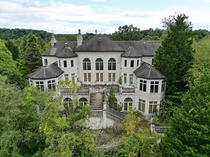 SOLD $913,000 - 6 Bedroom Mansion on over 13 Acres Ready for Restoration