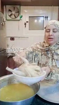 لمه ست فلاحه تفكرتعمل فراخ في رمضان نتيجه تحفه😂🐓#foryou #اكسبلور #تحشي #تحشيش #fun #فولو #كوميديات