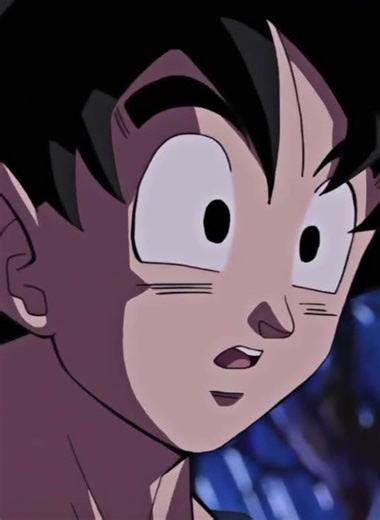 Goku uses the flying nimbus again
