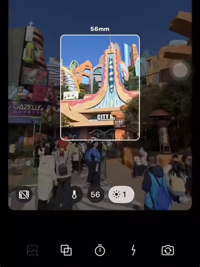 Create Nostalgic Vibes with Vintage Cameras