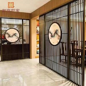 [Hot Item] Custom Restaurant Wood Wall Shelf Chinese Screen Decorative Room Divider Partition