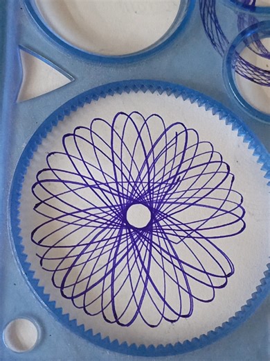 Creating a Stunning Spirograph with Blue Pen