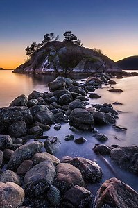 Whytecliff Park 🌊 📍 West Vancouver, BC Where the mountains meet the ocean 🚗 ~45 km from Surrey | ~30–35 km from Vancouver. #vancouver #britishcolumbia #travelling #travellingtheworld #weekendwithsingh #fun #whytecliff #surrey | Weekendwithsingh