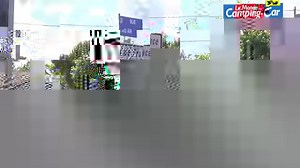 L'aire Camping-Car Park de Royan: nous sommes allés à la rencontre des camping-caristes qui y séjournent. Certains déplorent que les branchements électriques ne soient pas encore opérationnels (un an après l'inauguration…), mais que le tarif, lui, soit déjà fixé à 9,60€ les 24 heures. Mais dans l'ensemble, les utilisateurs semblent satisfaits. Bon, il y a aussi le problème de la localisation (20 minutes à pied du centre, des commerces et des plages), qui cependant ne paraît pas trop gêner nos in