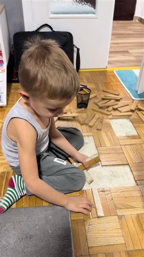 #majstor #parket #flv #Restless #viral Tatin mali majstor, dete zvano problem u najavi 🛠️🔨🪛