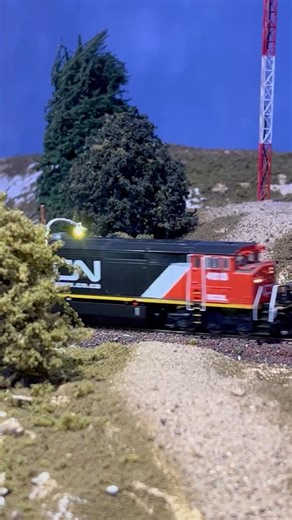 Rapido Dash 8s pulling a Unit Train of Containers #bcol #modeltrains #train #canadiannational